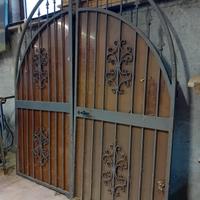 cancello in ferro lavorato 240x210