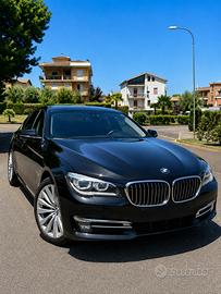 auto BMW 750Li xDrive F02 – 450 CV