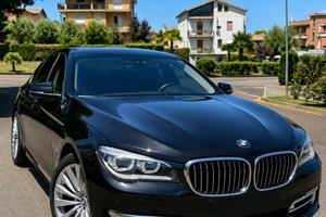 auto BMW 750Li xDrive F02 – 450 CV