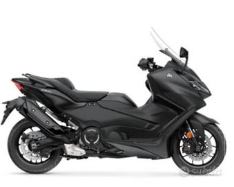 T Max 560 Nuovo 900km