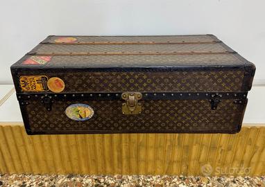 Louis Vuitton Wardrobe Trunk / Steamer Trunk