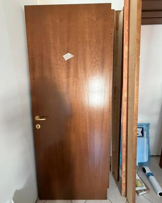 Porte, 4 da  80x210 con telaio