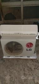  2 climatizzatori da 9000btu marca LG