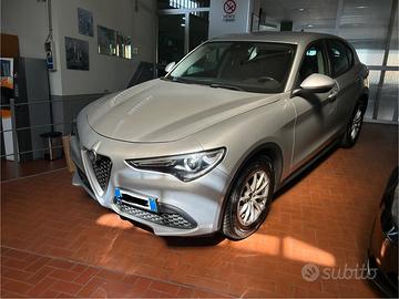 Alfa Romeo Stelvio 2.2 Turbodiesel 160 CV AT8 RWD 