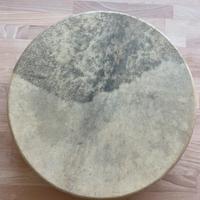 Tamburo artigianale con batacchio e custodia