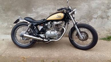 Honda CB 450 - 1982 modificata Cafe Race