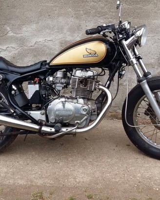 Honda CB 450 - 1982 modificata Cafe Race