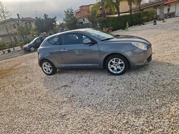 Alfa Romeo MiTo 1.4 T 120 CV GPL Distinctive Premi