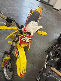Suzuki 250