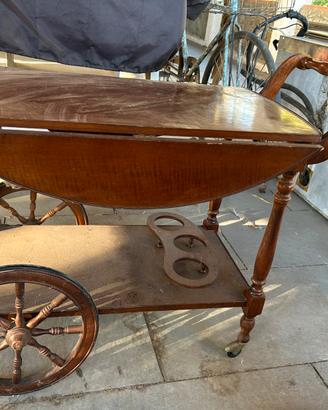 Carrello legno antico porta bevande (grappe whisky
