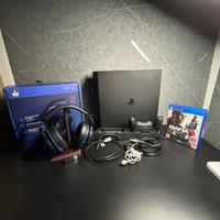 PS4 Pro 1TB + Accessori + Cuffie Razer - Perfetta!