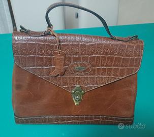 Borsa “El Campero”