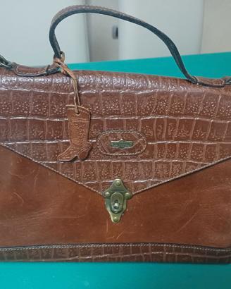 Borsa “El Campero”