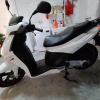 Aprilia Sportcity 125 - 2013