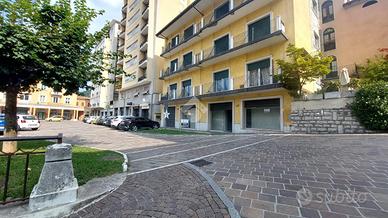 NEGOZIO A LUMEZZANE