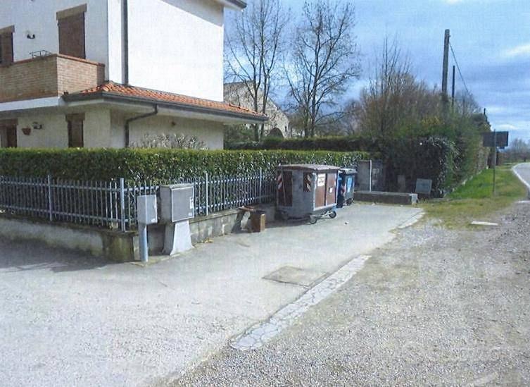 Immobile in asta di 12941 m² a Riva del Po - Vista 4
