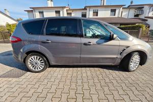 Ford S-max 7 posti