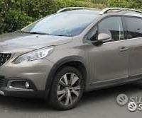 Peugeot 2008 disponibili ricambi