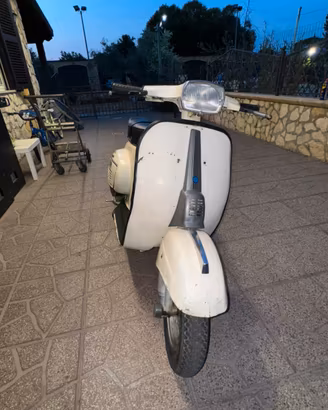 Vespa 50 special 1979