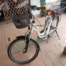 bicicletta elettrica usata 