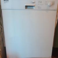 lavastoviglie Miele