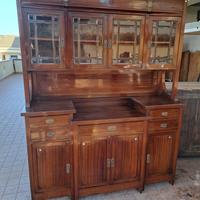 Credenza italiana