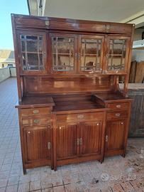 Credenza italiana