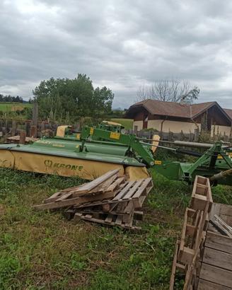 FALCIATRICE EASYCUT R 280 CR KRONE