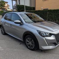 Peugeot e208 modello Allure