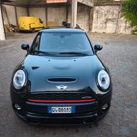 Mini Cooper S John Cooper Works 211 cv