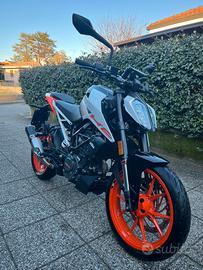 Ktm duke 125