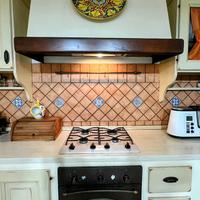 Cucina ad angolo stile country