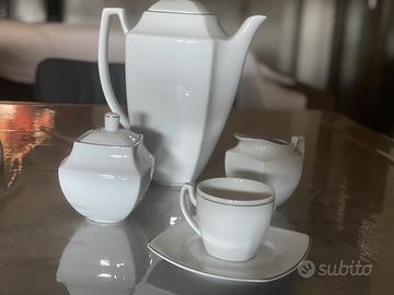 Servizio da caffe x 12 in porcellana Lancetti