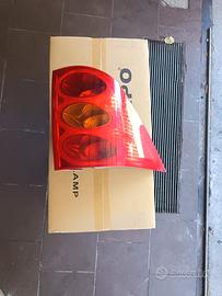 FANALE STOP DX E SX PEUGEOT 1007 2005/2011