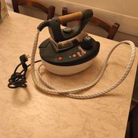 Ferro da stiro professionale Vaporella Easy Polti