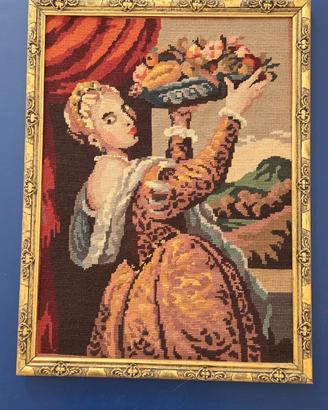Ricamo artigianale figura femminile con fiori