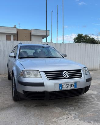 Volkswagen Passat 1.9 TDI/130 CV Var. Business