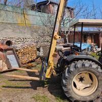 attrezzo agricolo muletto per trattore 