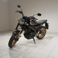Yamaha XSR 125 - Legacy U10654
