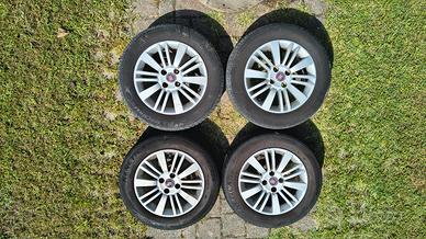 4 CERCHI IN LEGA FIAT GRANDE PUNTO 15" 51799779