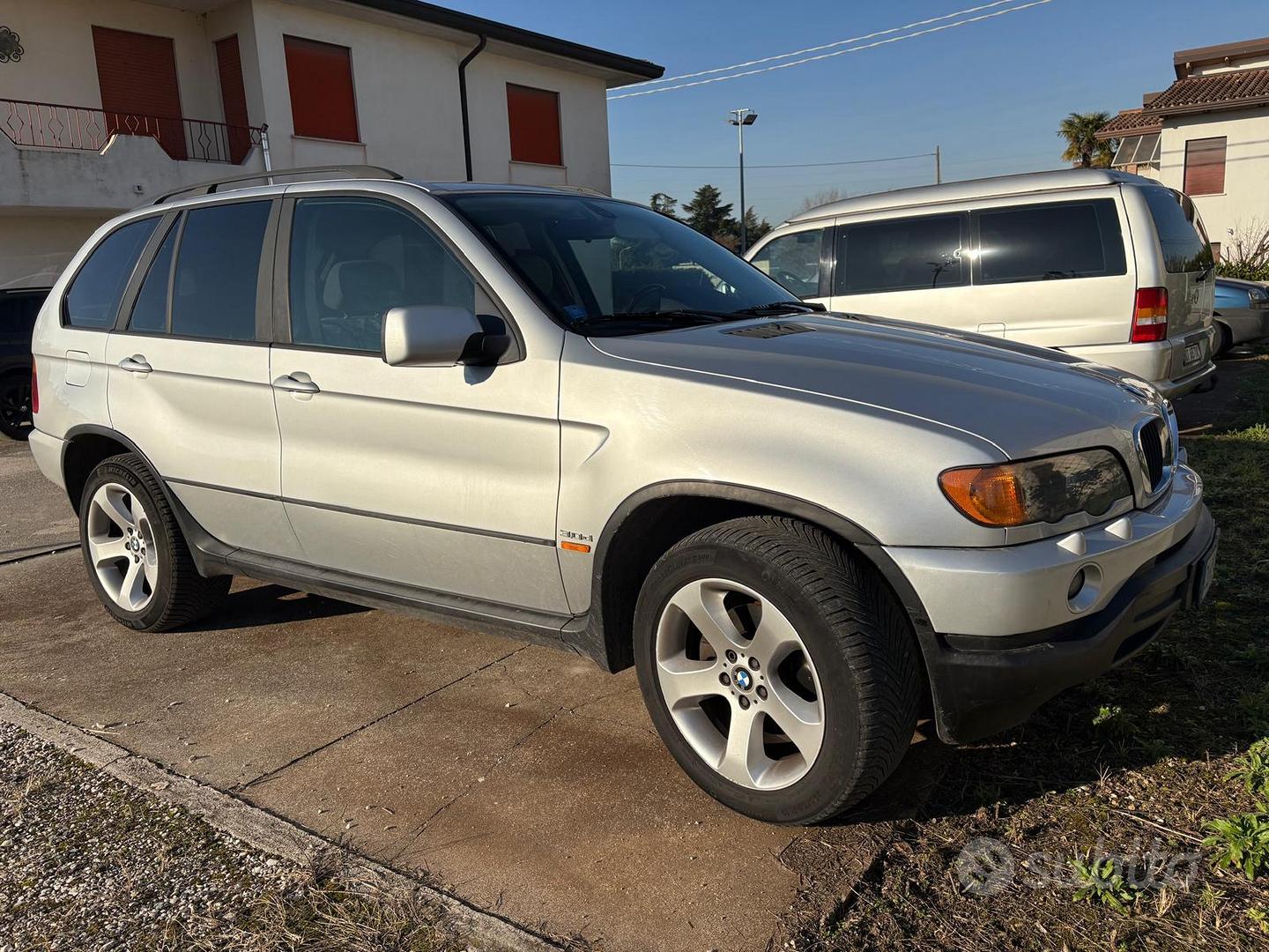 BMW X5 (E53)