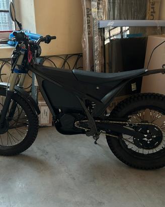 Motion Escape 2024 "S"