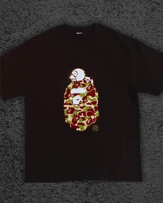T-shirt BAPE nera