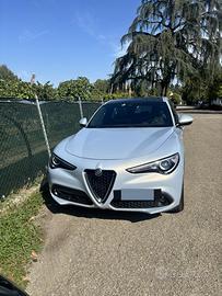 Alfa Romeo Stelvio 210 cv diesel Ti del 2023