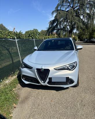 Alfa Romeo Stelvio 210 cv diesel Ti del 2023