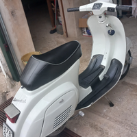Vespa 50 Special