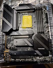scheda madre LGA1700 msi mag z790 tomahawk 