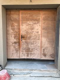 Porta garage motorizzato