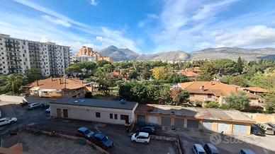 5 vani luminoso e panoramico