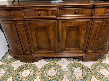Credenza in legno massello